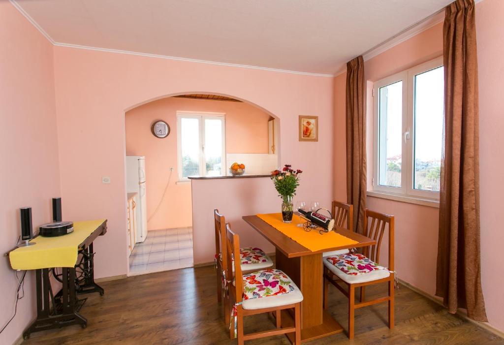 دوبروفينك Guest House Foretic الغرفة الصورة